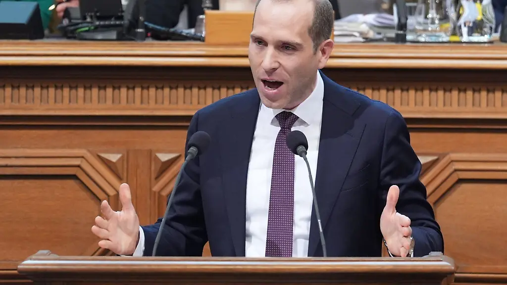 CDU-Fraktionschef-Thering-fordert-von-Buergermeister-Tschentscher-eine-Erklaerung-wie-der-Zukunftsentscheid-umgesetzt-werden-soll-Archivbild