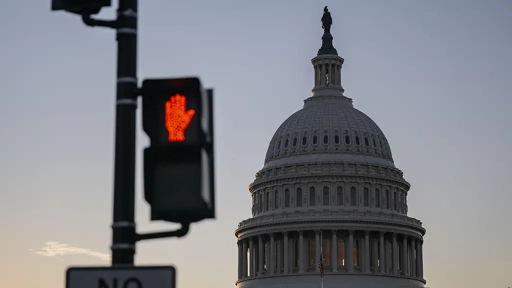 WASHINGTON-DC-UNITED-STATES-NOVEMBER-4-The-United-States-Capitol-building-is-seen-during-the-35th-day-of-the-ongoing-federal-government-shutdown-in-Washington-D-C-United-States-on-November-4-2025-As-the-shutdown-reaches-its-36th-day-it-has-become-the-longest-in-U-S-history