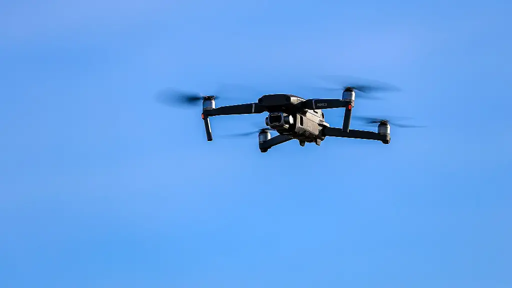 Die-Polizei-fahndet-nach-der-Drohnensichtung-nach-dem-Piloten