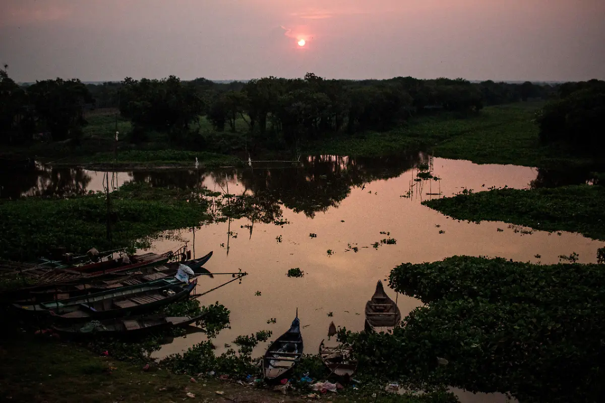 KHM-ENV-TONLE-SAP-Portrait-of-the-Tonle-Sap-region-the-largest-lake-in-Southeast-Asia-with-a-unique-natural-phenomenon-which-is-now-threatened-KHM-ENV-TONLE-SAP-Portrait-de-la-region-du-Tonle-Sap-le-plus-grand-lac-d-Asie-du-Sud-Est-avec-un-phenomene-naturel-unique-qui-est-aujourd-hui-menace