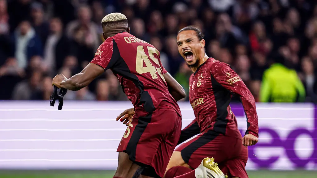 2025-11-05-Ajax-v-Galatasaray-AS-UEFA-Champions-League-2025-26-League-Phase-MD4-AMSTERDAM-NETHERLANDS-NOVEMBER-5-Victor-Osimhen-of-Galatasaray-AS-Leroy-Sane-of-Galatasaray-AS-celebrate-the-second-goal-during-the-UEFA-Champions-League-2025-26-League-Phase-MD4-match-between-Ajax-and-Galatasaray-AS-at-Johan-Cruijff-ArenA-on-November-5-2025-in-Amsterdam-Netherlands-Amsterdam-Johan-Cruijff-ArenA-Netherlands-Content-not-available-for-redistribution-in-The-Netherlands-directly-or-indirectly-through-any-third-parties