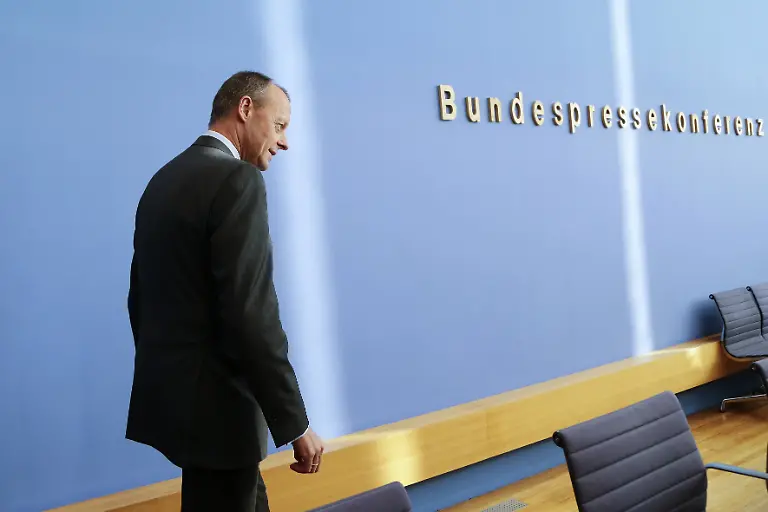 31-10-2018-Berlin-Deutschland-Foto-Pressekonferenz-mit-Friedrich-Merz-CDU-zur-Kandidatur-fuer-den-Vorsitz-der-CDU-Deutschlands