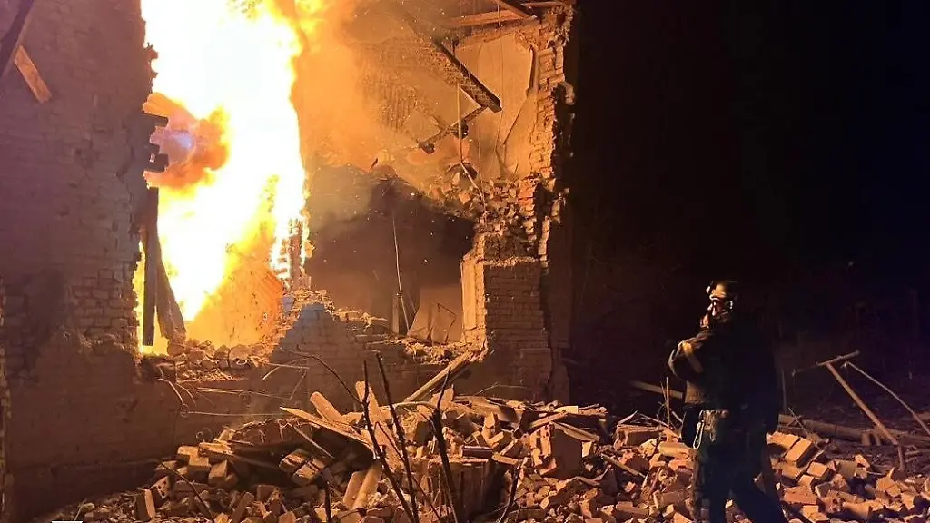 Die-Folgen-einer-russischen-Attacke-in-der-Region-Donesk