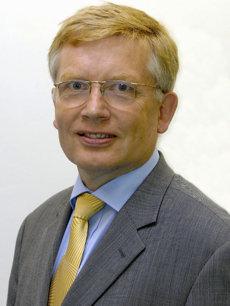 Prof. Joachim Wieland.