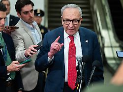 Aufgegeben im Shutdown-Streit: Demokraten wüten wegen "Kapitulation" eigener Senatoren