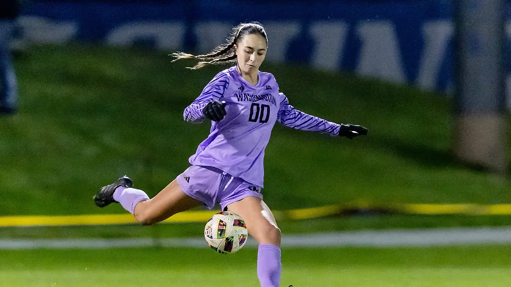 Mia-Hamant-bei-einem-Spiel-ihrer-Uni-Mannschaft-im-August-2024