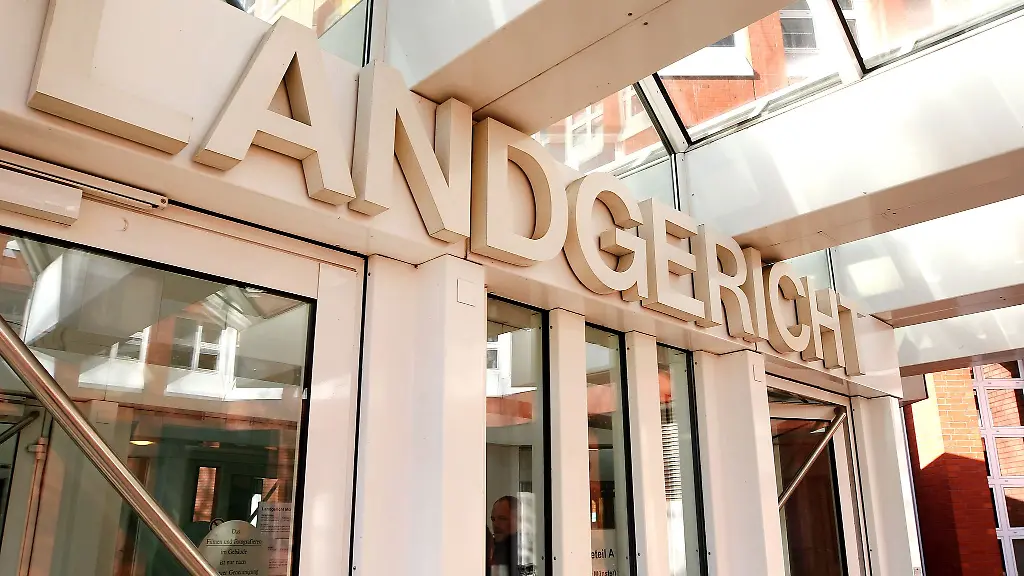 Im-Prozess-gegen-den-46-Jaehrigen-am-Landgericht-Muenster-sind-insgesamt-sechs-Verhandlungstage-angesetzt