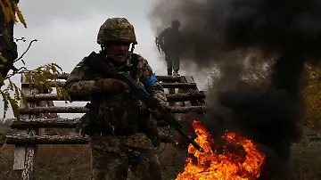 2025-10-11T170829Z_1702585502_RC2L9HAXV2ZO_RTRMADP_3_UKRAINE-CRISIS-SOUTH-FRONTLINE
