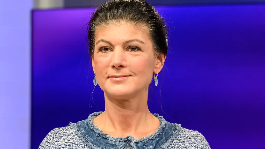 Wagenknecht-aergert-sich-ueber-abtruennige-Abgeordnete