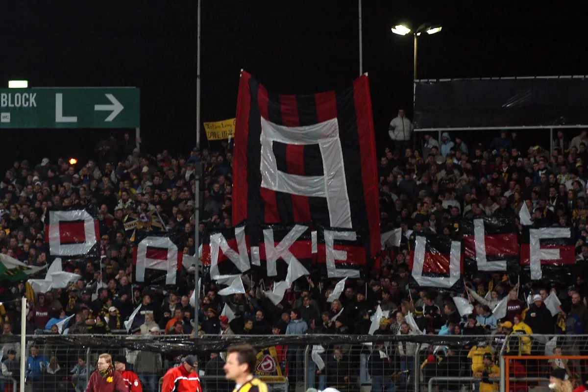 Bildnummer-00976399-Datum-16-11