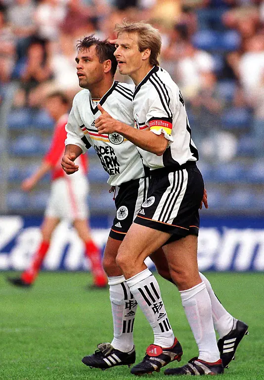 Bildnummer-00065513-Datum-05-06