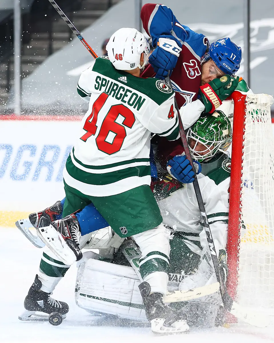 2021-01-31T135210Z-551114472-15507474-RTRMADP-3-HOCKEY-NHL-MIN-COL