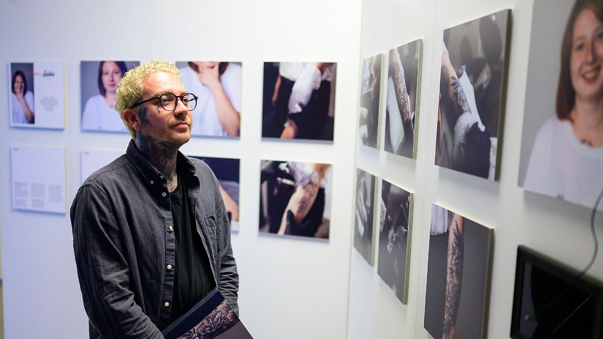 "Ein Riesenthema": Tattoos heilen Narben der Vergangenheit