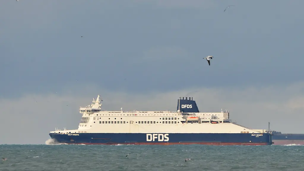 Mit-einem-Pornofilm-hatte-wohl-niemand-auf-der-Faehrfahrt-gerechnet-Symbolbild