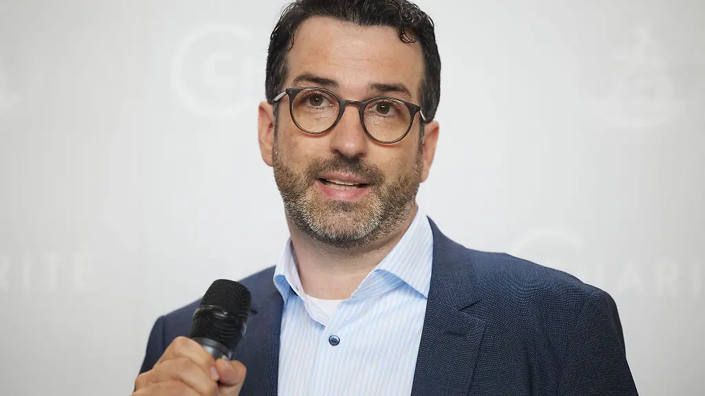 Alexander-Meyer-uebernimmt-die-Leitung-des-neuen-Instituts-an-der-Charite