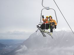 Auf die Piste : Skiurlaub planen: Tipps für Kurzfristige und Sparfüchse