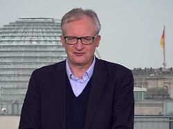 Albrecht von Lucke: Regierung "hat ein noch viel größeres Problem"