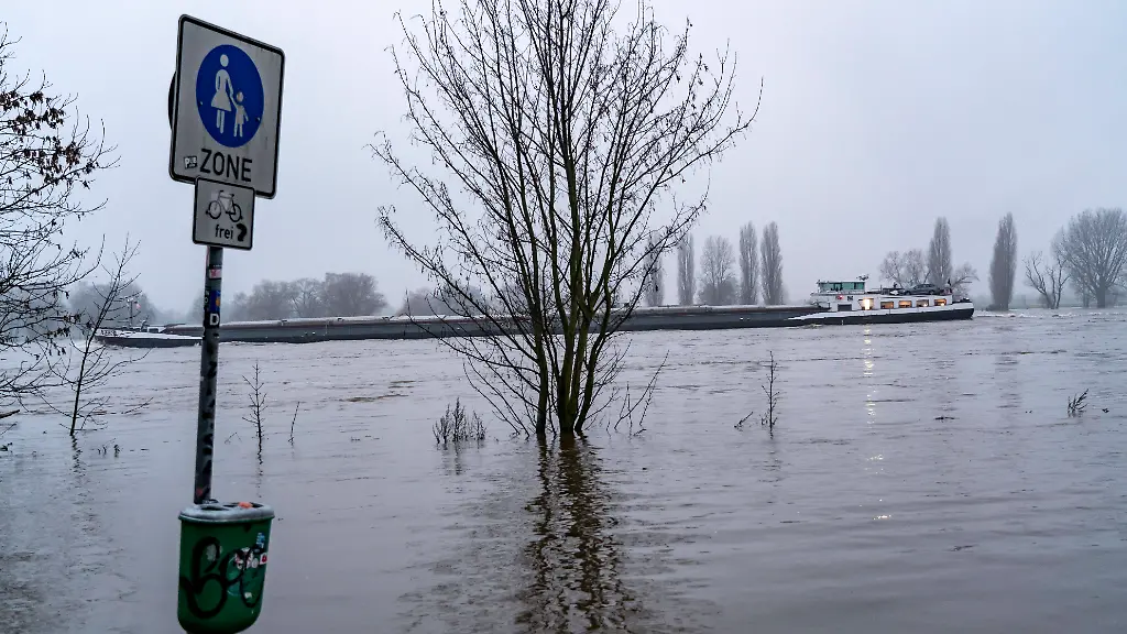 e2f8ec8fed6261417b508fe180d7af74