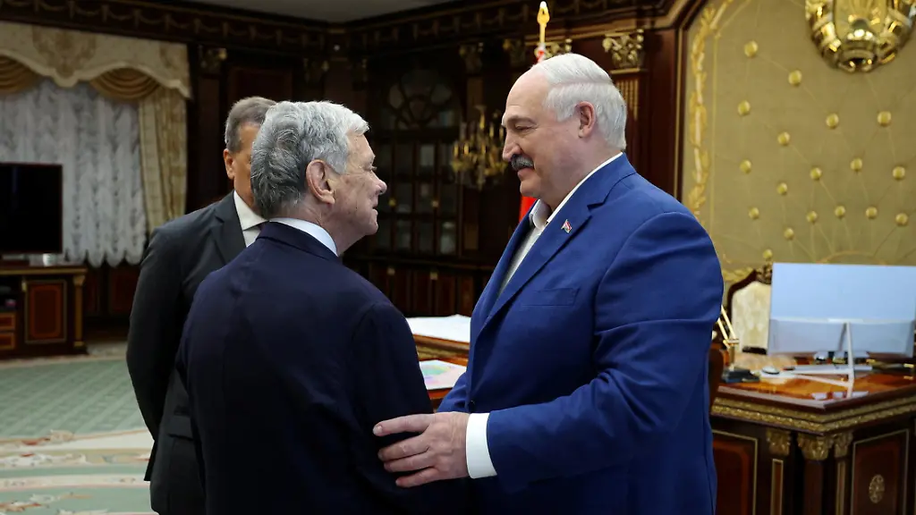 Belarusian-President-Alexander-Lukashenko-greets-John-Coale-a-representative-of-U-S-President-Donald-Trump-during-a-meeting-in-Minsk-Belarus-September-11-2025-Press-Service-of-the-President-of-the-Republic-of-Belarus-Handout-via-REUTERS-ATTENTION-EDITORS-THIS-IMAGE-WAS-PROVIDED-BY-A-THIRD-PARTY-MANDATORY-CREDIT-WATERMARK-FROM-SOURCE