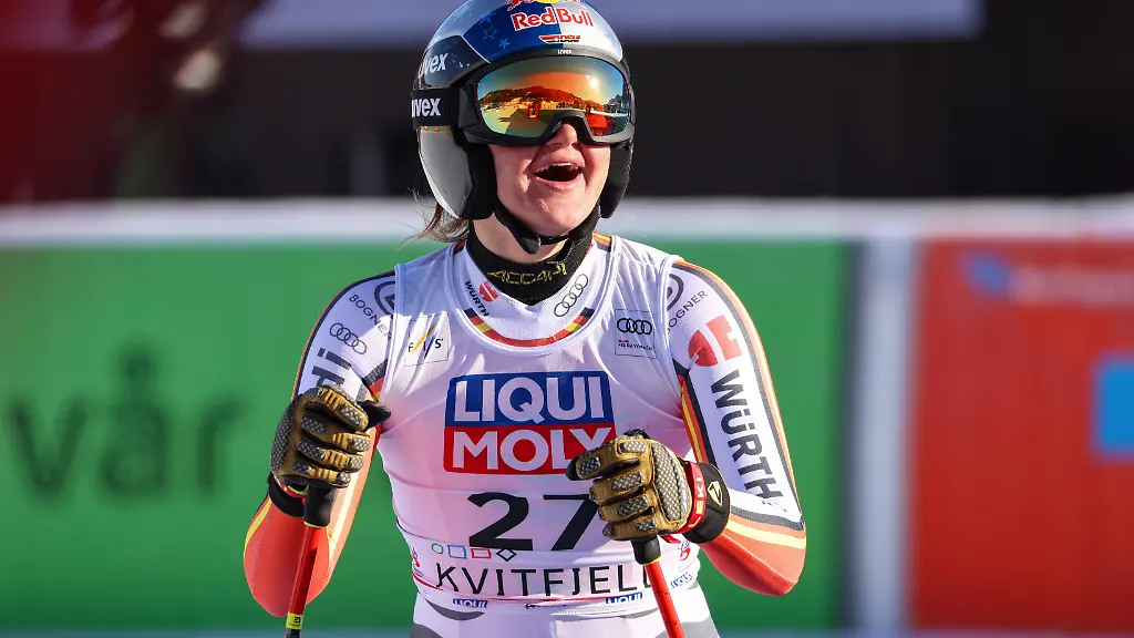 Sport-Bilder-des-Tages-ALPINE-SKIING-FIS-WC-Kvitfjell-KVITFJELL-NORWAY-28-FEB-25-ALPINE-SKIING-FIS-World-Cup-downhill-ladies-Image-shows-Emma-Aicher-GER