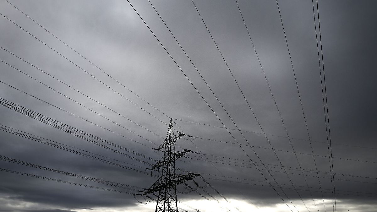 Nachl-sse-in-der-Grundversorgung-Strom-und-Gas-werden-2026-f-r-viele-Haushalte-g-nstiger