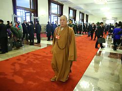 Affären und Luxusautos: "CEO-Mönch" in China wegen Veruntreuung verhaftet