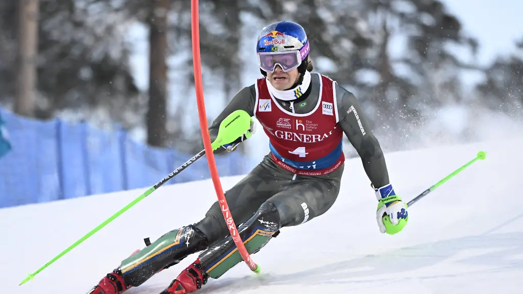 Brazil-s-Lucas-Pinheiro-Braathen-competes-during-the-first-run-of-the-FIS-Ski-World-Cup-men-s-slalom-at-the-Levi-Ski-Centre-in-Kittilae-Finland-on-November-16-2025