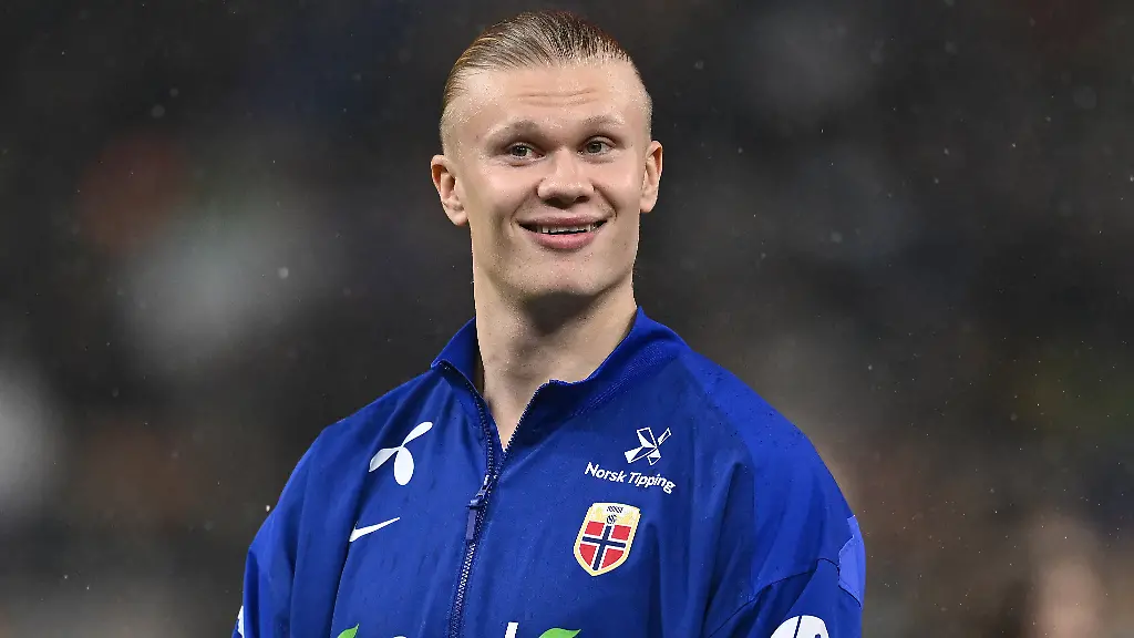 Erling-Haaland-NOR-during-the-FIFA-2026-World-Cup-Qualifying-Round-Matchday-10-between-Italy-and-Norway-at-San-Siro-Stadium-on-November-16-2025-in-Milan-Italy