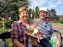 "Bauer sucht Frau": Hühnerfreund Walter lässt nichts anbrennen