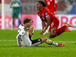 Zwei Bayern müssen aufpassen: WM-Folgen: Das droht DFB-Stars heute bei einer Roten Karte