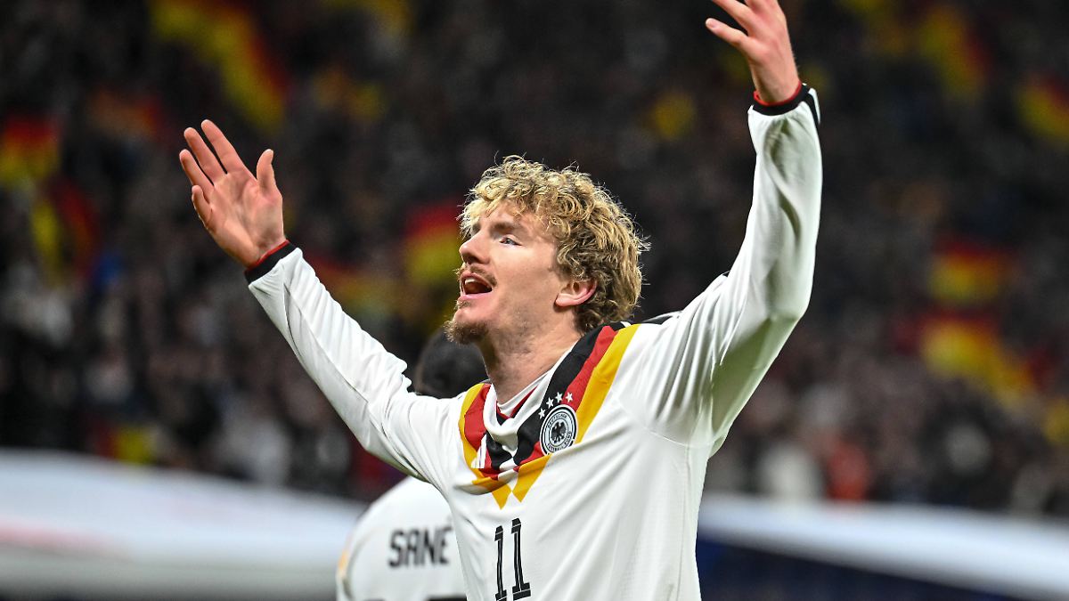 -Auftragsarbeit-vom-Patron-Woltemade-enth-llt-Whatsapp-von-Uli-Hoene-