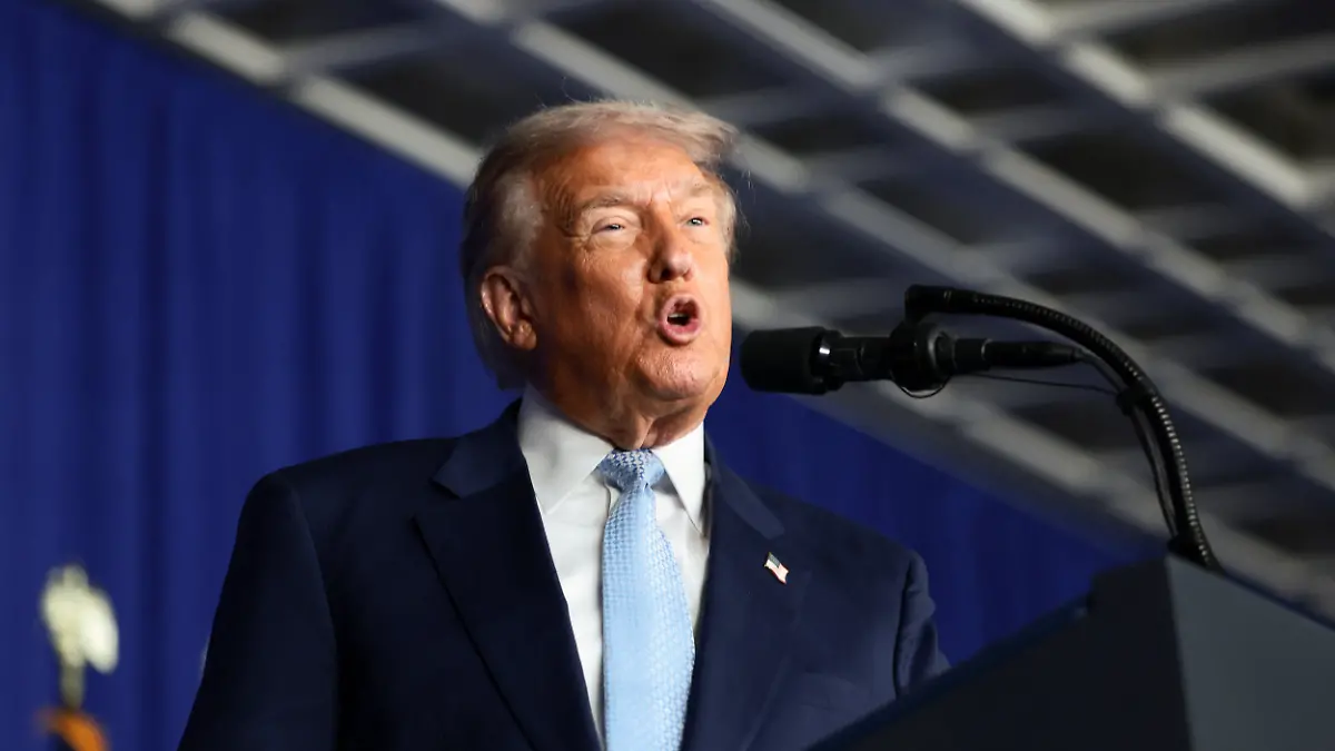 U-S-President-Donald-Trump-delivers-remarks-at-the-McDonald-s-Impact-Summit-at-the-Westin-Hotel-in-Washington-D-C-U-S-November-17-2025