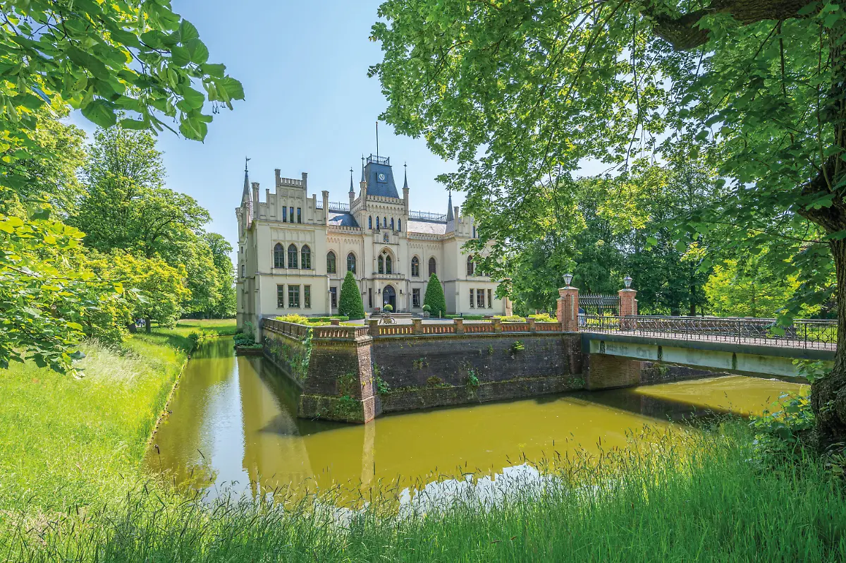 Deutschland-Niedersachsen-Leer-Ostfriesland-Ostfriesland-Schloss-Evenburg-bei