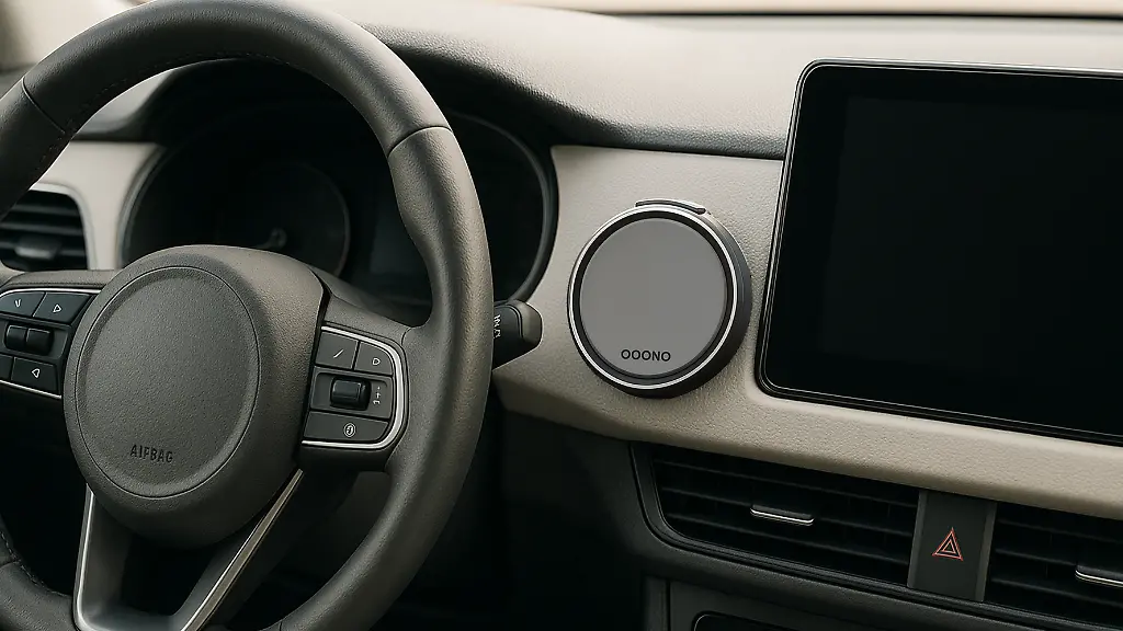 Der-Ooono-Co-Driver-No2-Plus-sorgt-laut-Hersteller-mit-smarten-Warnhinweisen-fuer-mehr-Uebersicht-im-Strassenverkehr