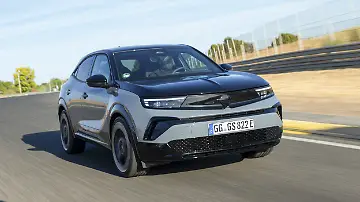 12_Opel_528938