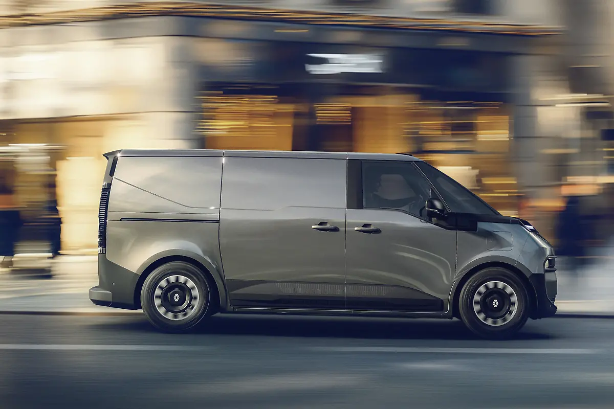 Marken-Premiere-Der-neue-Trafic-ist-das-erste-Fahrzeug-von-Renault-mit-800-Volt-Technik