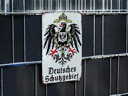 Gefälschte Dokumente entdeckt: Polizei geht mit Razzien gegen "Reichsbürger"-Szene vor