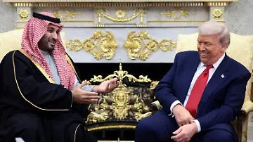 2025-11-18T183156Z_1924883886_RC25ZHA0481F_RTRMADP_3_USA-SAUDI