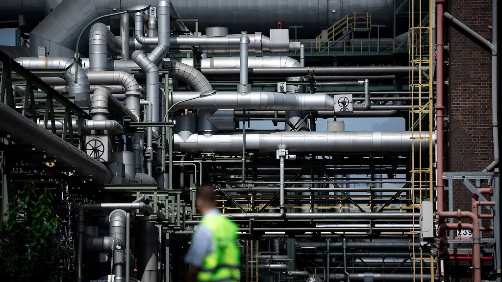 Der-Industriestrompreis-soll-den-Bund-ueber-drei-Milliarden-Euro-kosten-Archivbild