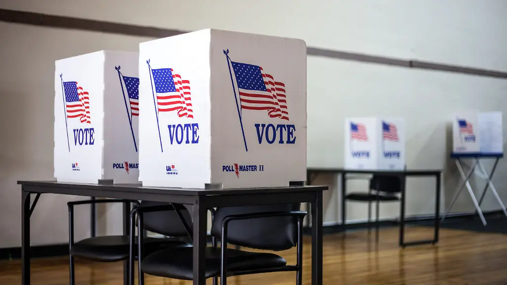 Voting-booths-at-polling-station-during-American-elections-Voting-booths-at-polling-station-during-American-elections