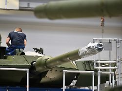 Seit 1992 gab es keinen Neubau: Bundeswehr bekommt ersten Leopard mit „unsichtbarem Schild“