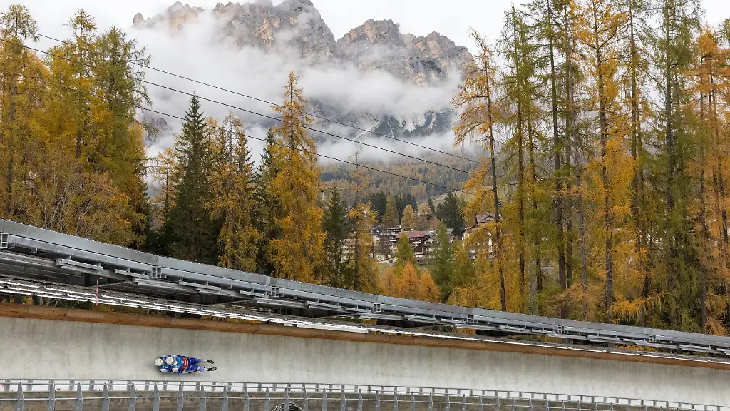 picture-Olympia-Ice-Track-30-10