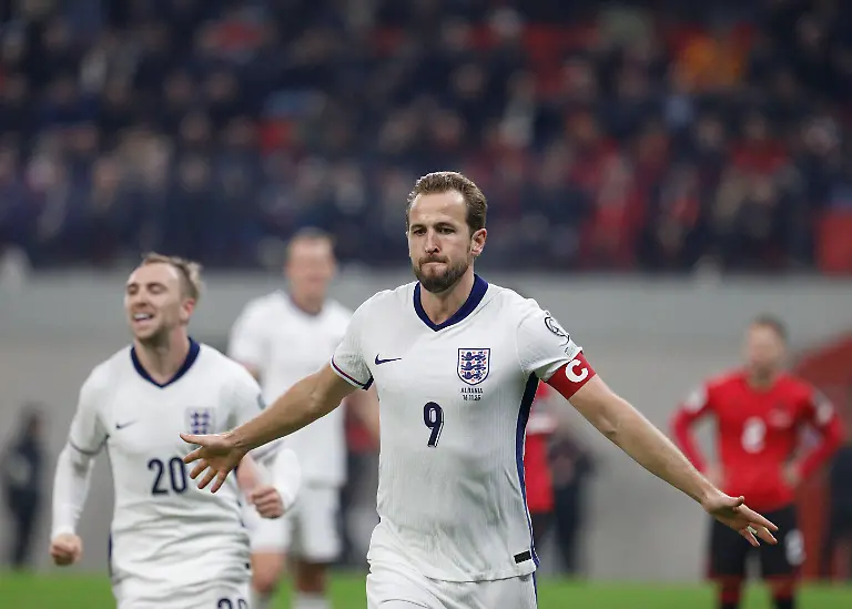Group-K-European-qualification-football-match-between-Albania-and-England-in-Tirana-Albania-15-November-2025-England-s-Harry-Kane-celebrate-scoring-during-the-FIFA-World-Cup-WM-Weltmeisterschaft-Fussball-2026-European-qualification-football-match-between-Albania-and-England-at-the-Air-Albania-stadium-in-Tirana-on-November-16-2025