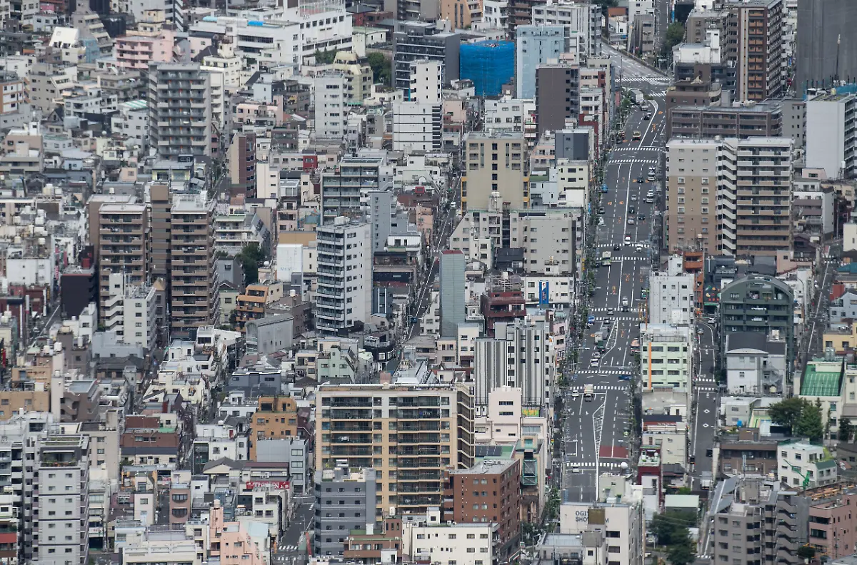 Ein-Blick-auf-Tokio-vom-Tokyo-Skytree-Fernsehturm-in-der-japanischen-Hauptstadt-Tokio