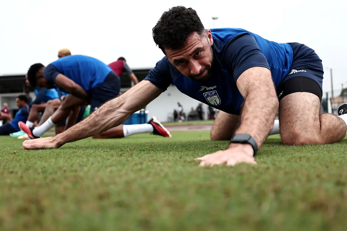 Cape-Verde-s-defender-Roberto-Lopes-stretches-during-a-training-session-at-the-Injs-Marcory-stadium-in-Abidjan-on-January-16-2024-during-the-2024-Africa-Cup-of-Nations-CAN-football-tournament