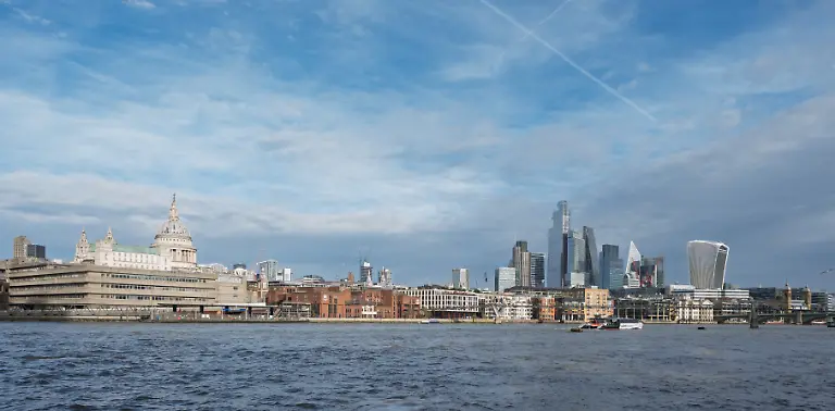 The-City-of-London-Skyline-from-St-Paul-s-cathedral-City-of-London-Boys-school-millenium-bridge-to-the-commercial-and-financial-district-London-United-Kingdom