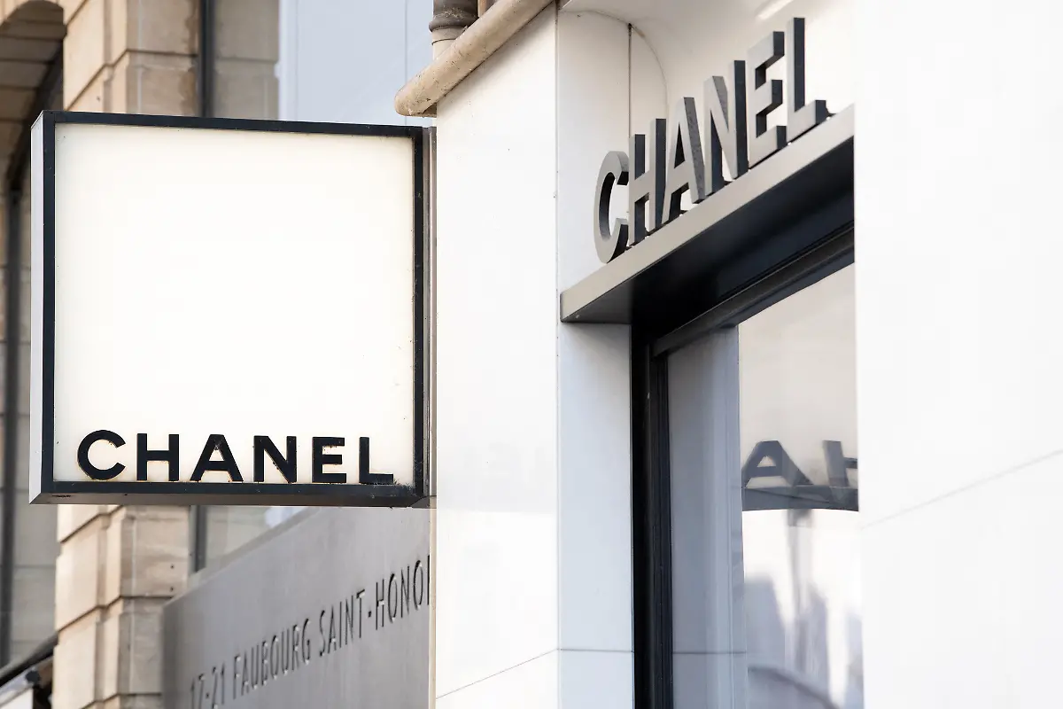 A-shop-sign-of-Chanel-in-Paris-on-April-9-2020-in-Paris-France-Photo-by-David-Niviere-ABACAPRESS