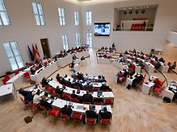 Brandenburg kot zadnja zvezna dežela potrdil reformo javnega radia in televizije s pomočjo CDU