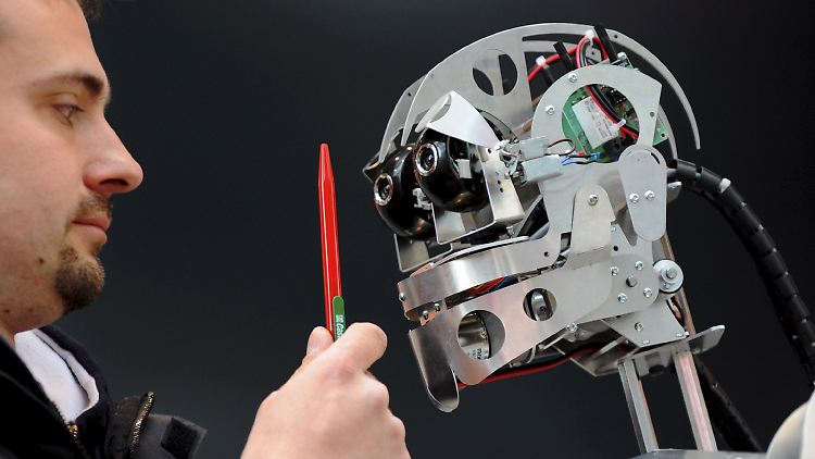 Noch hapert es am Sprachverständnis und an der Mimik der Roboter.