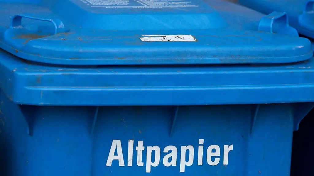 Ein-Zusteller-soll-hunderte-Briefe-ins-Altpapier-geworfen-haben